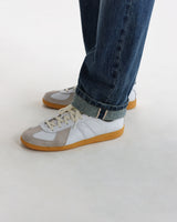Russell – Straight-Fit-Jeans aus Selvedge-Denim in Mid Blue Wash