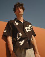 Didcot - Black And Beige Abstract Applique Short-Sleeve Shirt