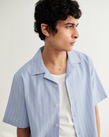 wax london men's Didcot - Blue And Ecru Seersucker Stripe Short-Sleeve Shirt