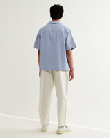 wax london men's Didcot - Blue And Ecru Seersucker Stripe Short-Sleeve Shirt