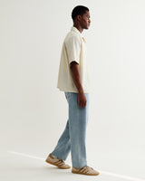 wax london men's Didcot - Ecru And Blue Seersucker Stripe Short-Sleeve Shirt