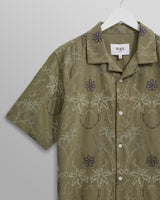 wax london men's Didcot - Khaki Hawaiian Embroidered Short-Sleeve Shirt