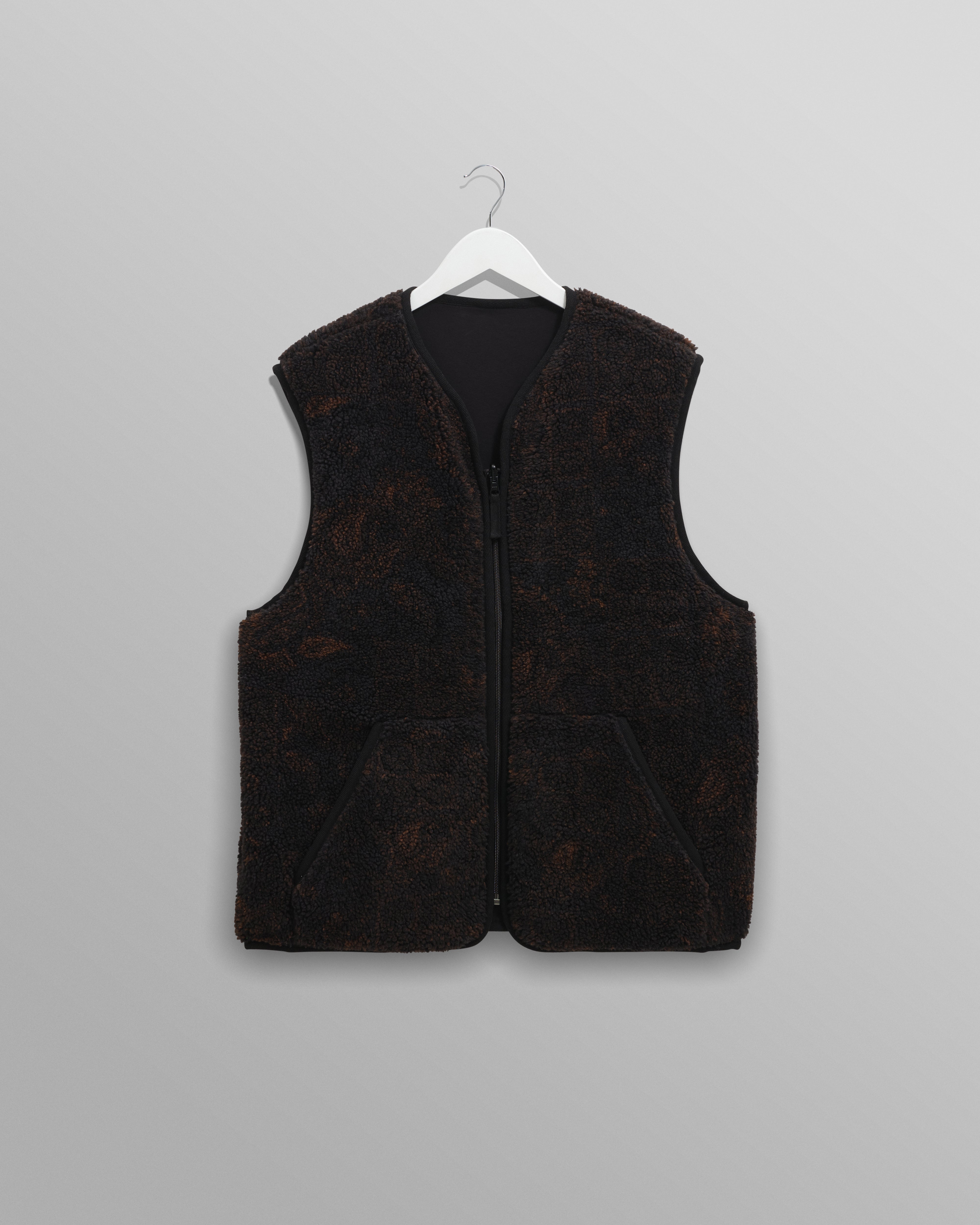 wax london men's Paragon - Black And Brown Reversible Paisley Borg Gilet