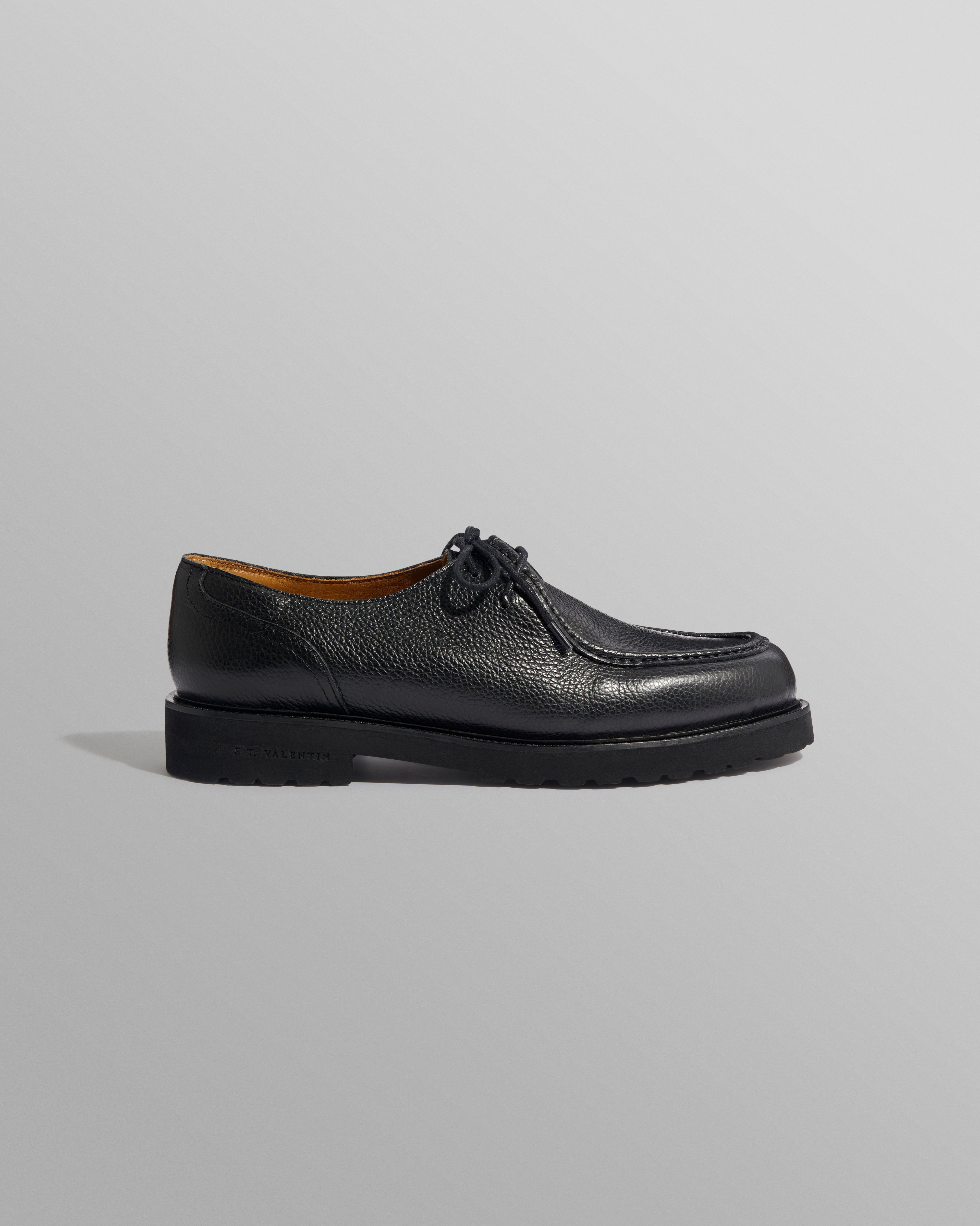 wax london men's S.T. Valentin - Black Grained Leather Deck Shoes