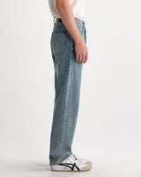 Russell - Jean droit en denim selvedge délavé bleu