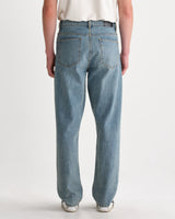 Russell - Jean droit en denim selvedge délavé bleu