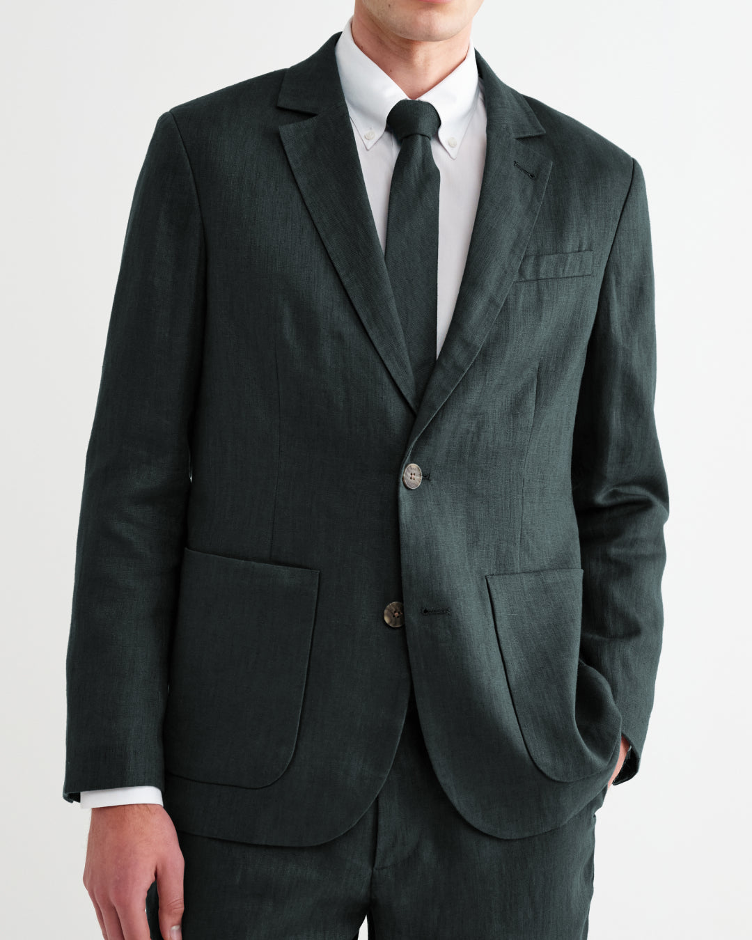 Single-Breasted Silhouette