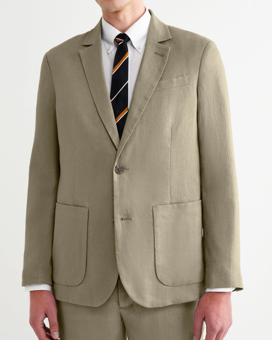 Single-Breasted Silhouette