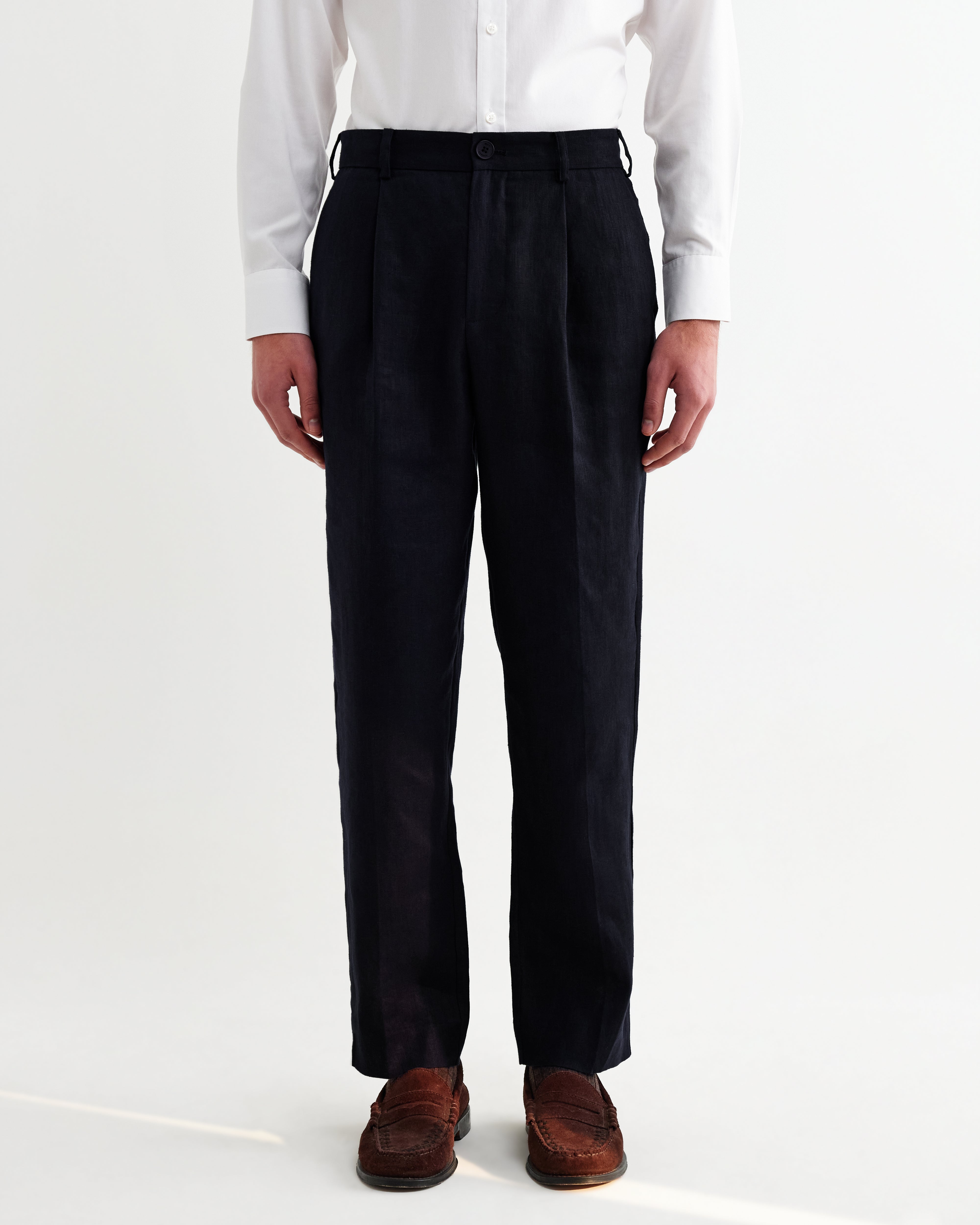 Relaxed, Tapered Fit