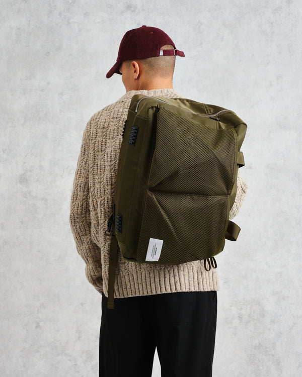 wax london AY Studios - Army Green Water-Resistant Weekend Bag