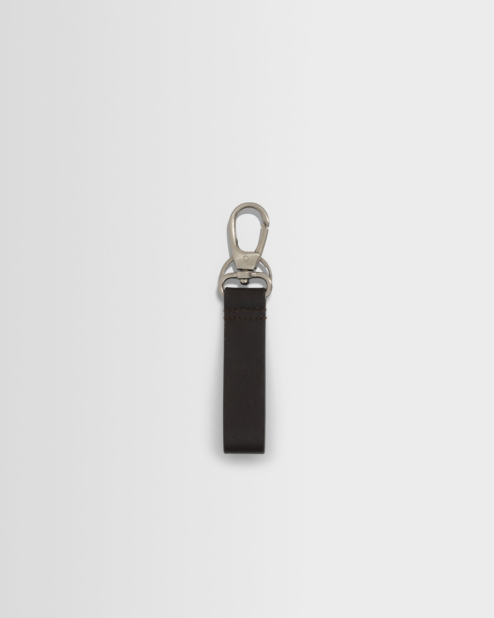 Men's Dark Brown Retro Grain Leather Keyring | Wax London