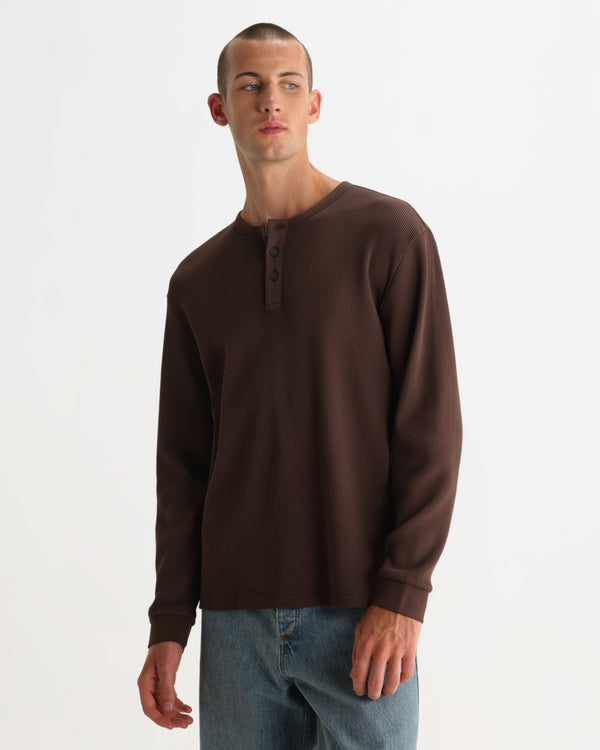 wax london men's Caleb - Brown Waffle Cotton Henley Long-Sleeve T-Shirt