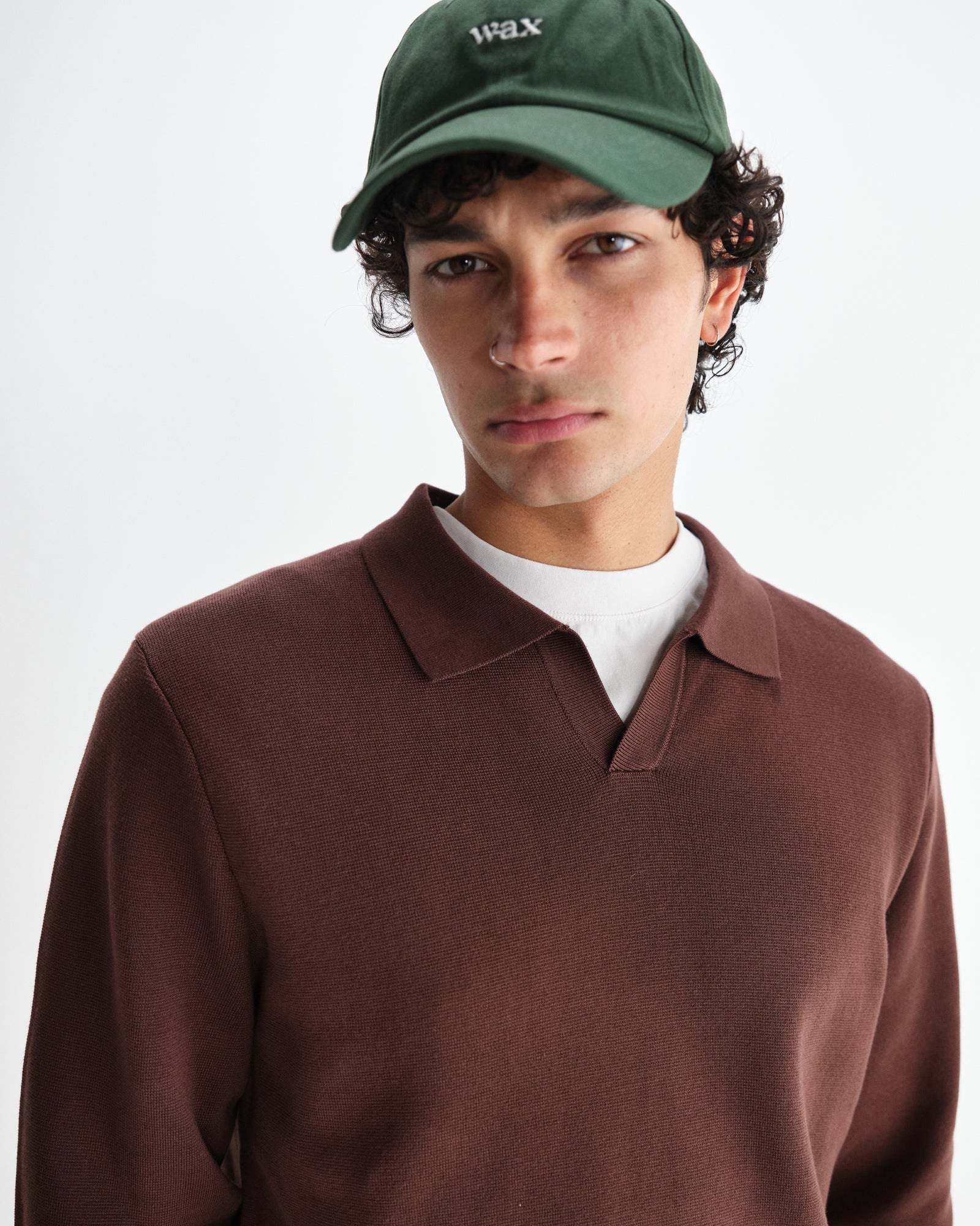 POLO ダークブラウン モカシン26.cm Men's Brown Open Collar Milano Knit Polo | Wax London