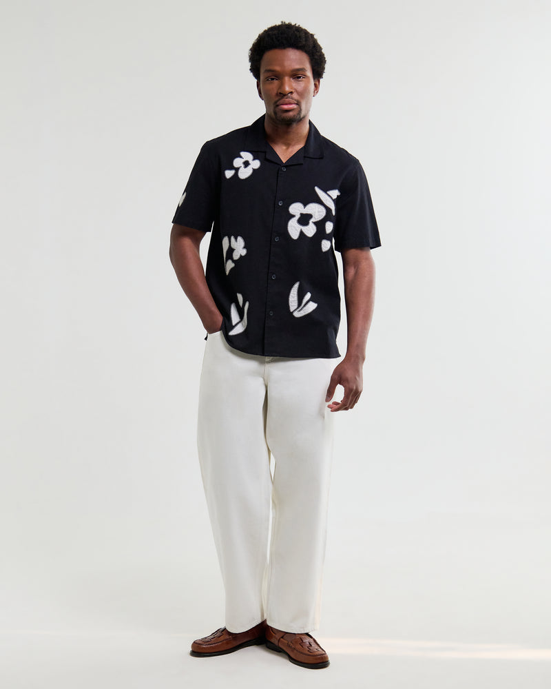 【Mサイズ】Oasis  LONDON, UK刺繍入り Men's Black And Beige Applique Short-Sleeve Shirt | Wax London