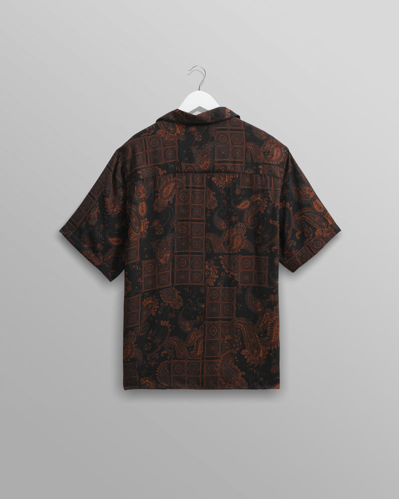 wax london men's Didcot - Black And Brown Paisley Short-Sleeve Shirt