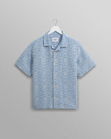 wax london men's Didcot - Blue And Ecru Geo Dobby Short-Sleeve Shirt