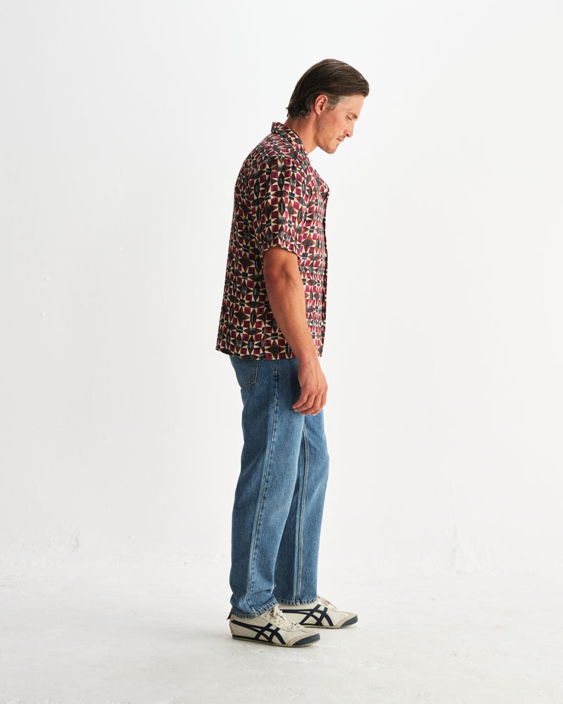 wax london men's Didcot - Burgundy Painted Geometric Short-Sleeve Shirt