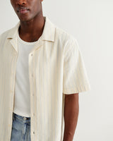 wax london men's Didcot - Ecru And Blue Seersucker Stripe Short-Sleeve Shirt