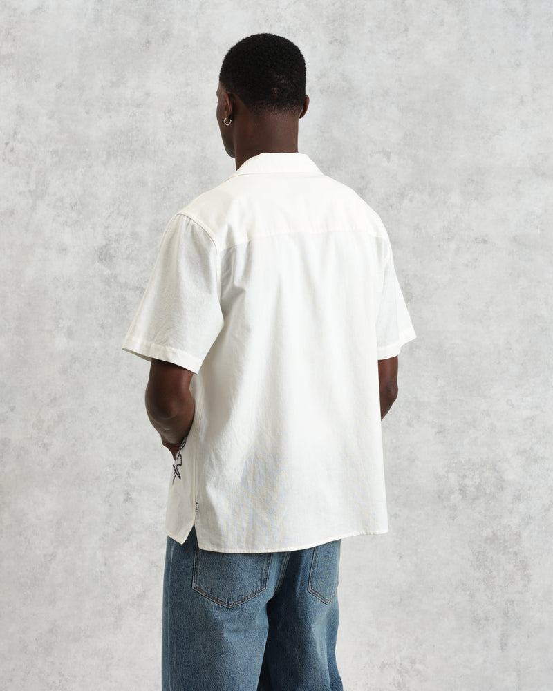 wax london Didcot - Ecru And Multicolour Abstract Appliqué Short-Sleeve Shirt