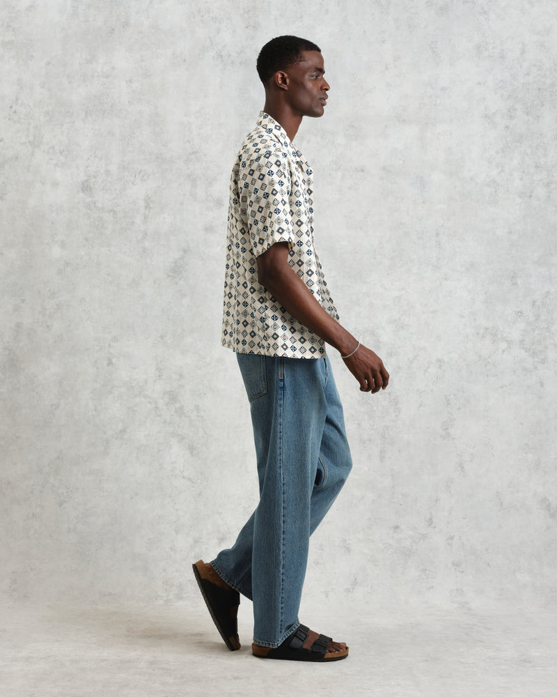 wax london Didcot - Ecru And Multicolour Geometric Tile Seersucker Short-Sleeve Shirt