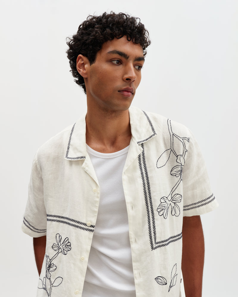 Men's Ecru And Navy Grid Flower Short-Sleeve Shirt | Wax London