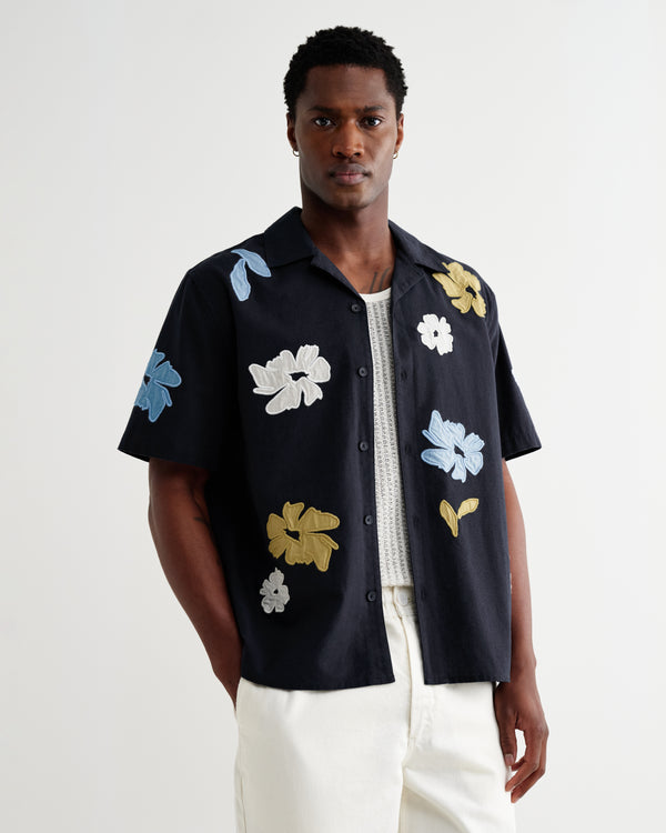wax london men's Didcot - Navy And Multicolour Floral Applique Short-Sleeve Shirt