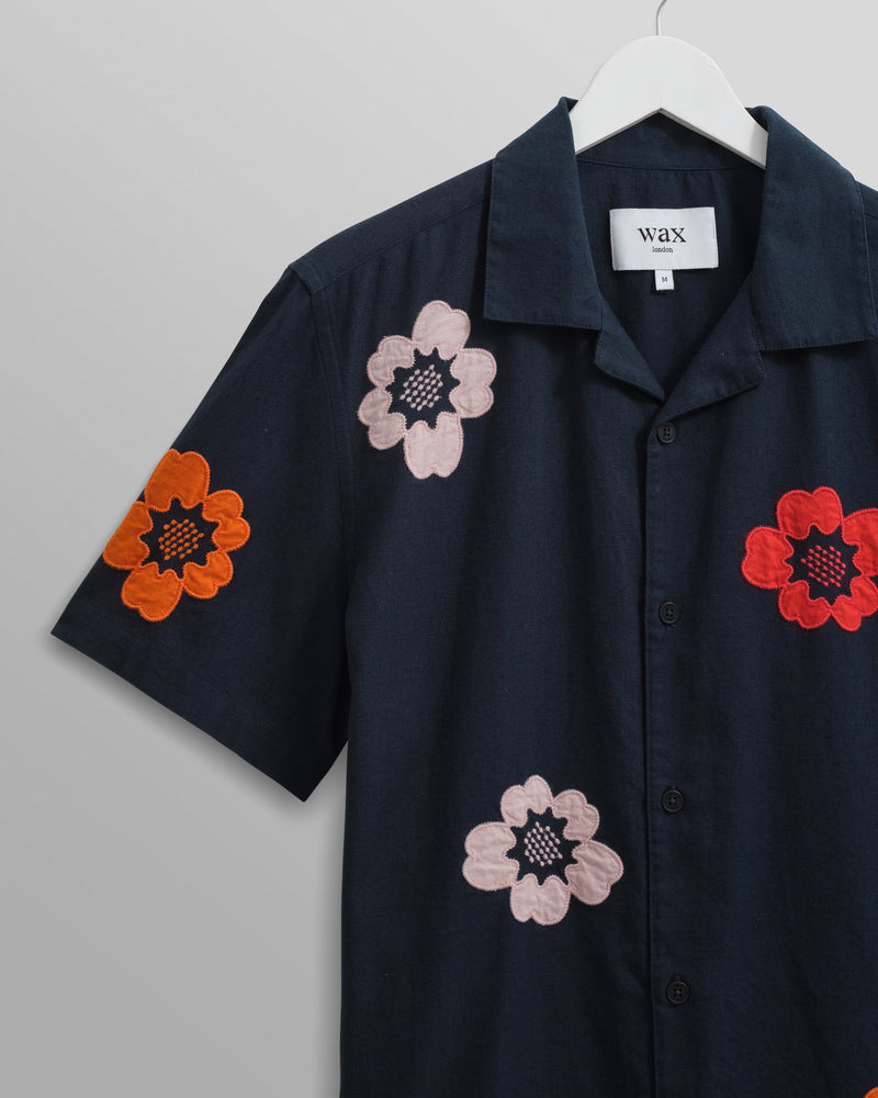 wax london Didcot - Navy Floral Appiqué Short-Sleeve Shirt