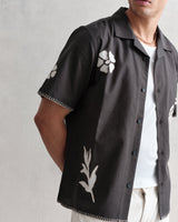 wax london Didcot Shirt Black/Beige Doodle Applique