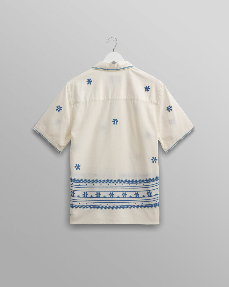 wax london Didcot Shirt Ecru/Blue Daisy Embroidery