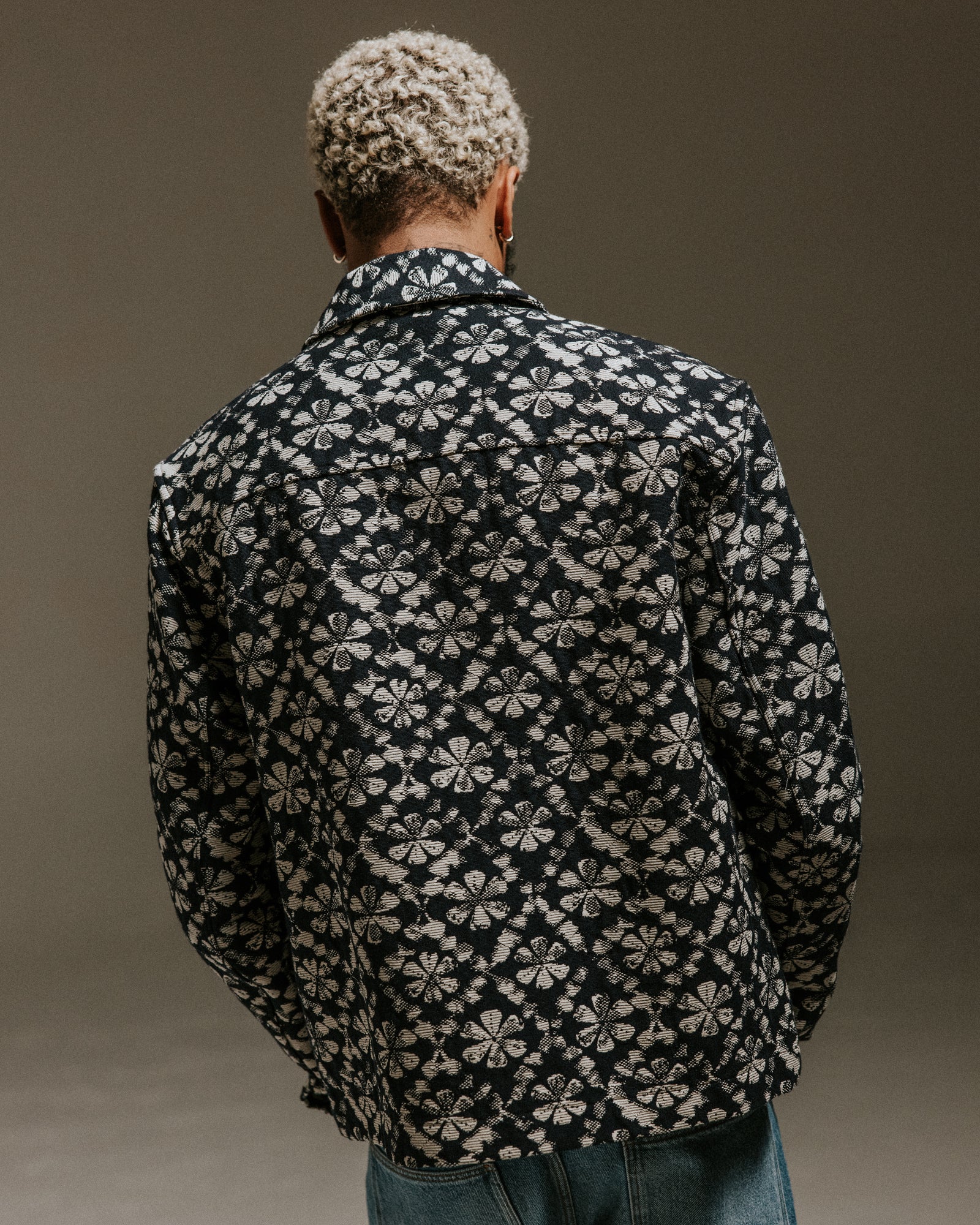 eldon-navy-flower-stamp-