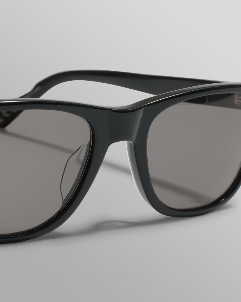 wax london Eltham - Black Acetate Square Sunglasses