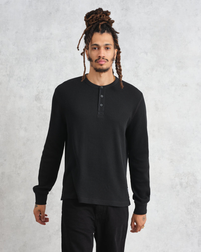 wax london Halton - Black Waffle Long-Sleeve Henley T-Shirt