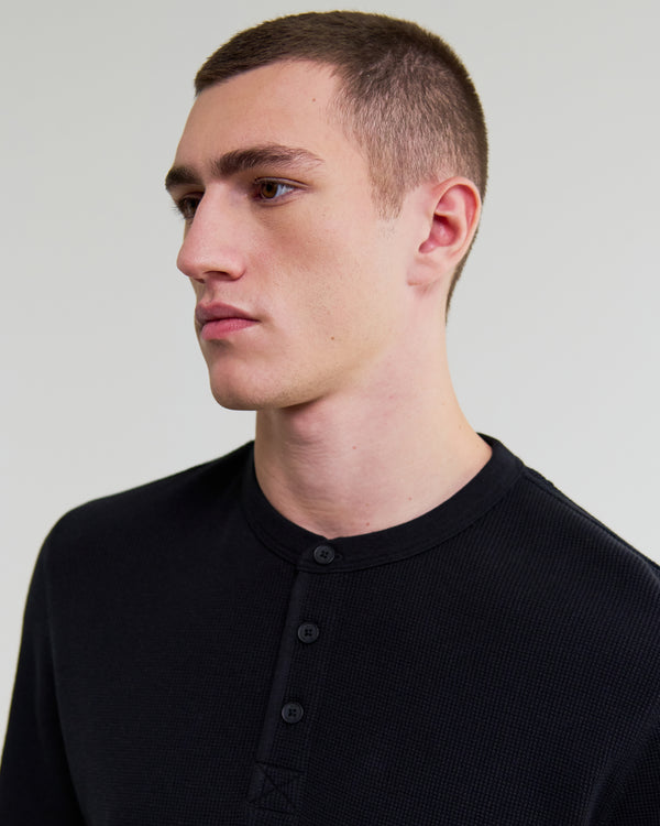 wax london men's Halton - Black Waffle Long-Sleeve Henley T-Shirt