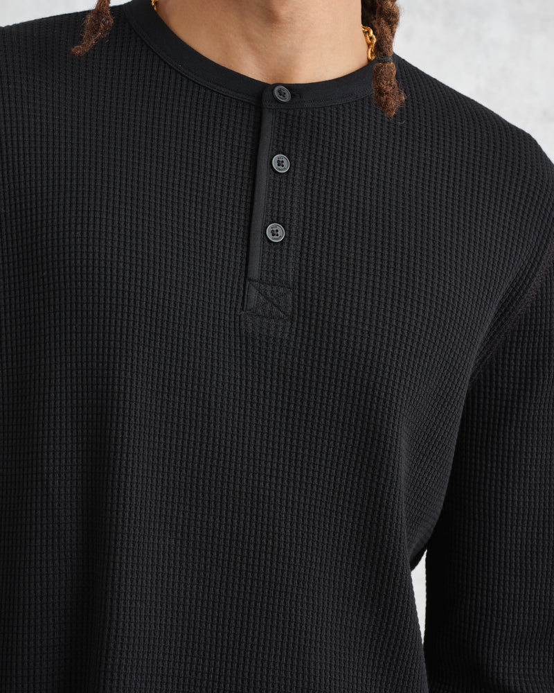 wax london Halton - Black Waffle Long-Sleeve Henley T-Shirt