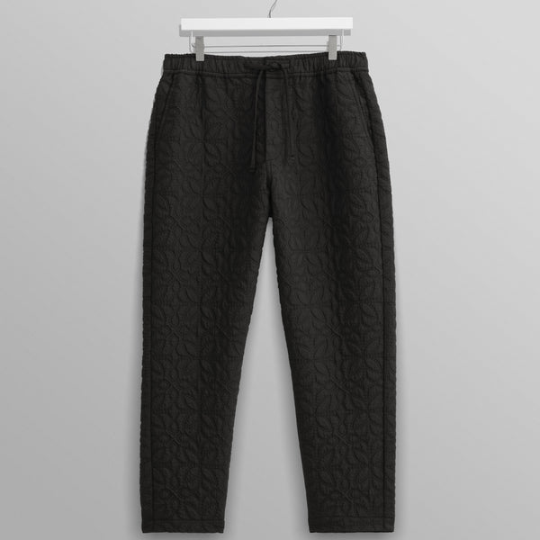 kurt-black-petal-quilt-