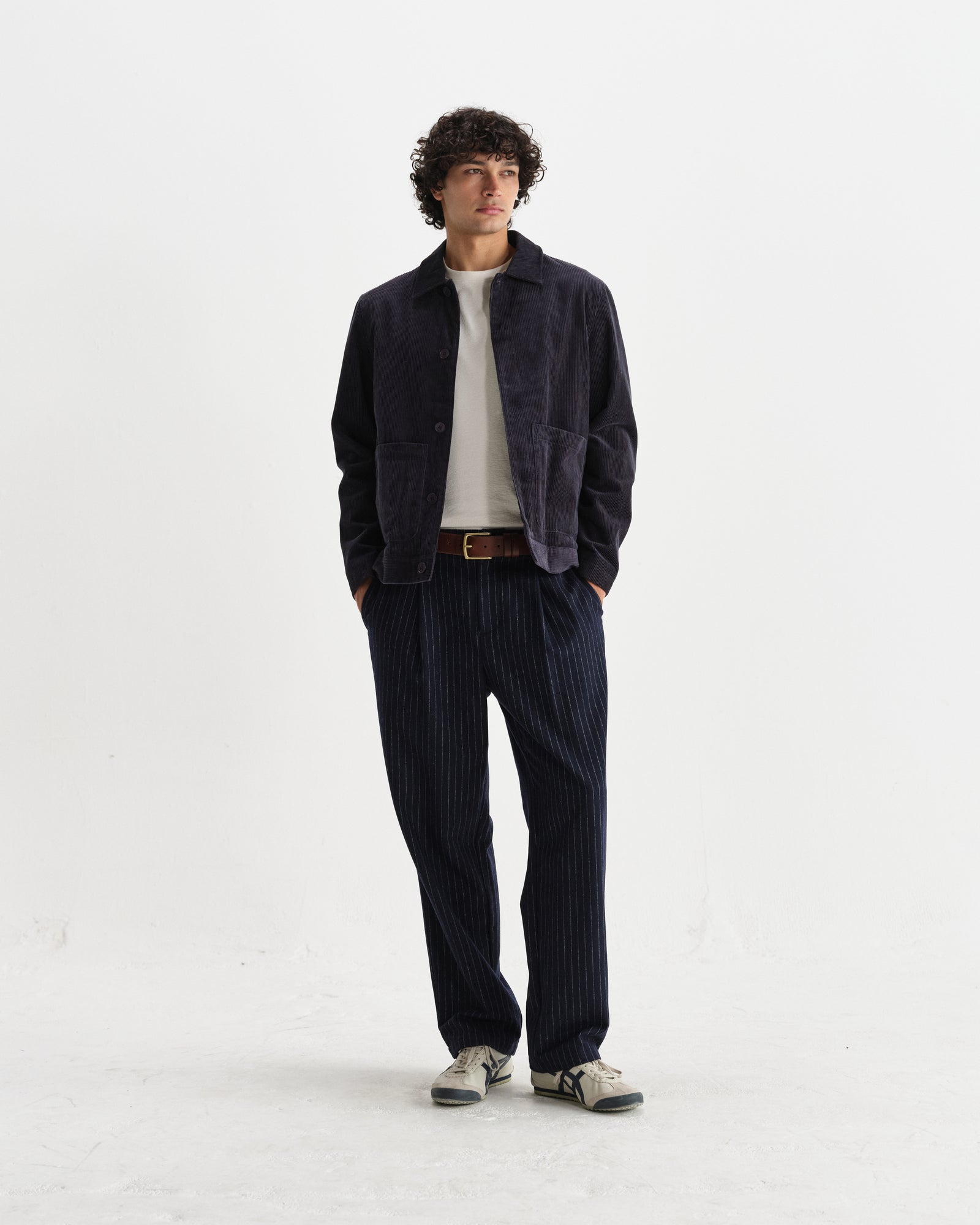ずとまよ Corduroy Wappen Jacket (Navy) L Corduroy Wappen Jacket (Navy) - ZUTOMAYO MART