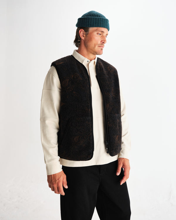 wax london men's Paragon - Black And Brown Reversible Paisley Borg Gilet