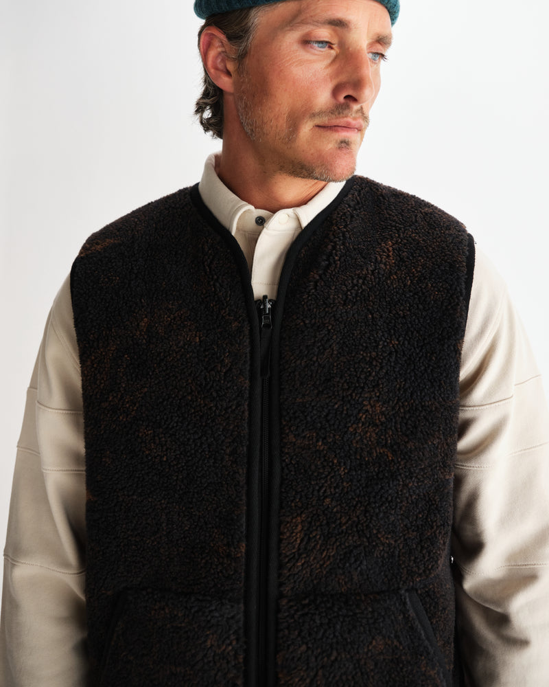 wax london men's Paragon - Black And Brown Reversible Paisley Borg Gilet