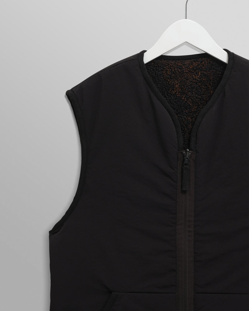 wax london men's Paragon - Black And Brown Reversible Paisley Borg Gilet
