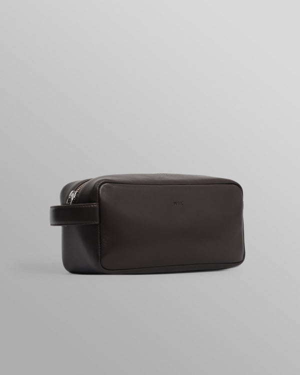 wax london men's Wells - Dark Brown Grain Leather Washbag
