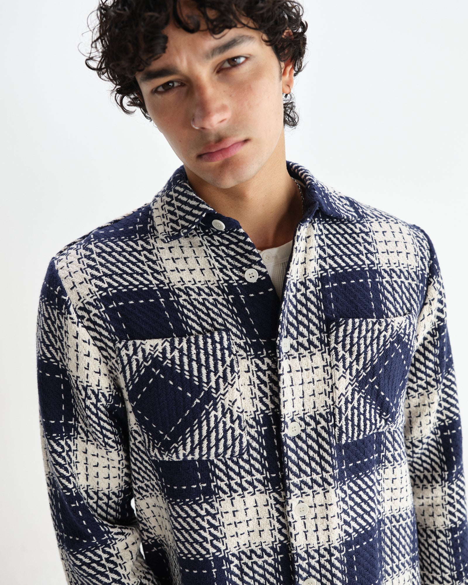 ワックスロンドン Whiting BEATNIK オーバーシャツ Men's Navy Marine Beatnik Overshirt | Wax London
